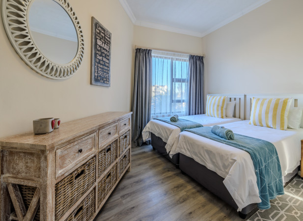 Central Seaview Apartment @Morleen22