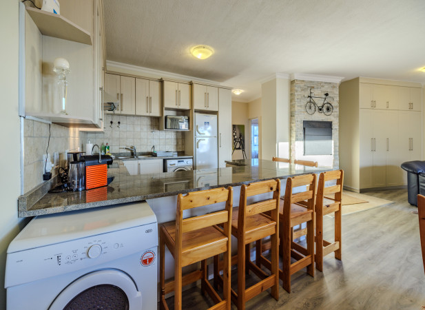 Central Seaview Apartment @Morleen22